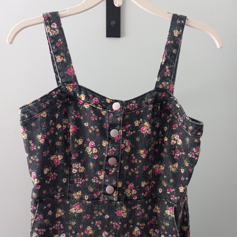 Cute Denim Patterned Dress - Picture 2 of 5